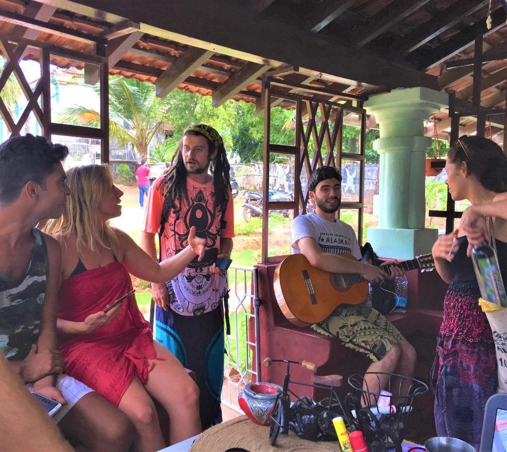 Folklore Hostel Goa 바가토르 외부 사진