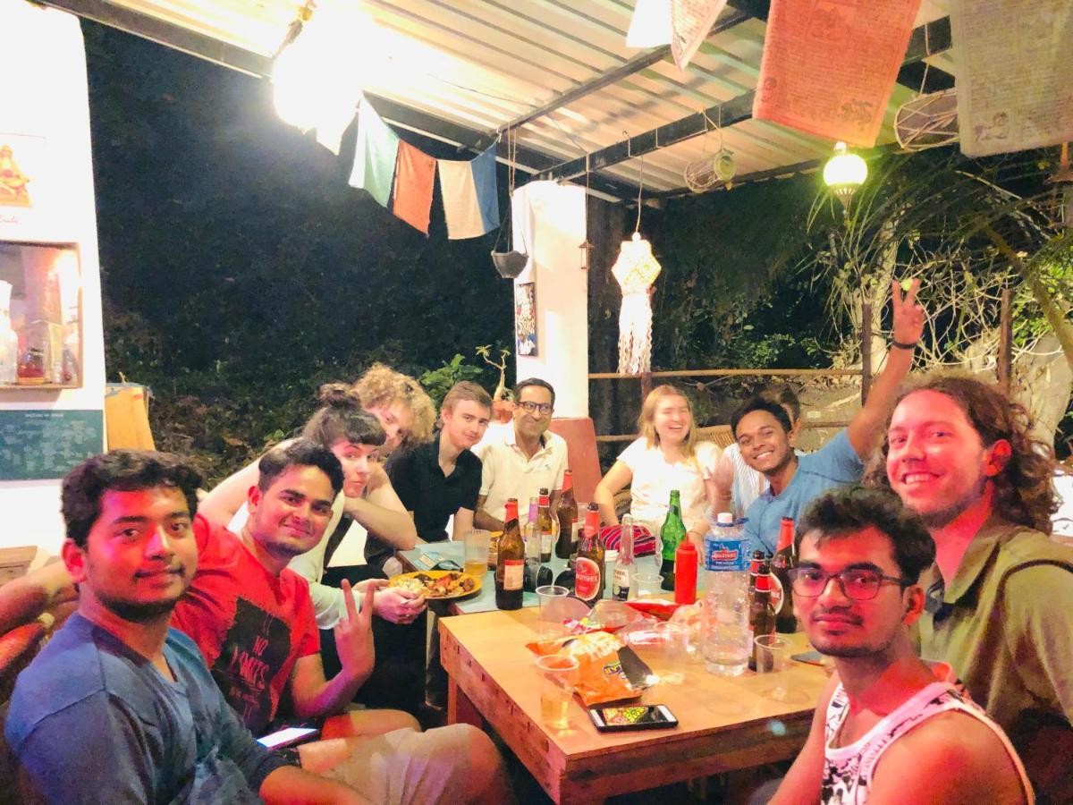 Folklore Hostel Goa 바가토르 외부 사진